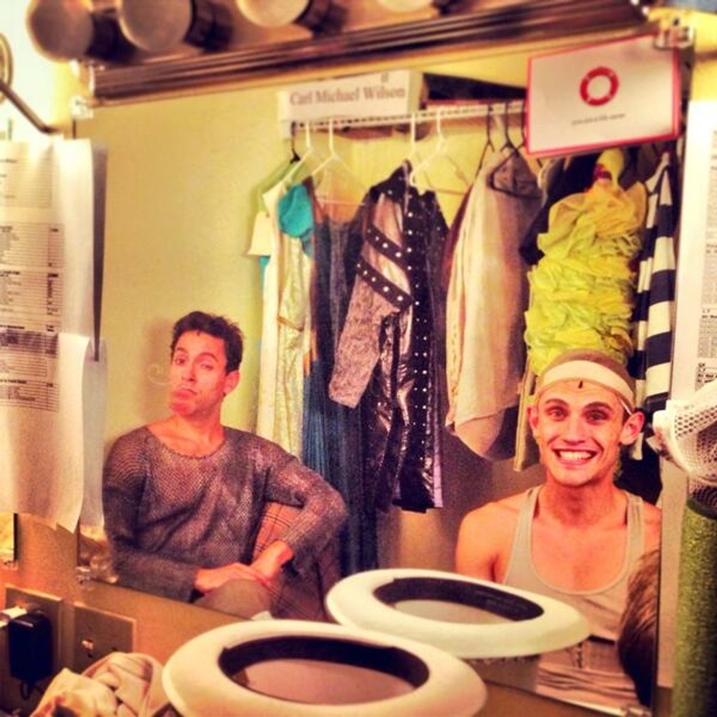 Photo Flash: Saturday Intermission Pics - Nov. 30 - Part 2 - THE PHANTOM OF THE OPERA Tour Cast Parades Paper Faces; Plus BIG FISH, CINDERELLA & More!  Image