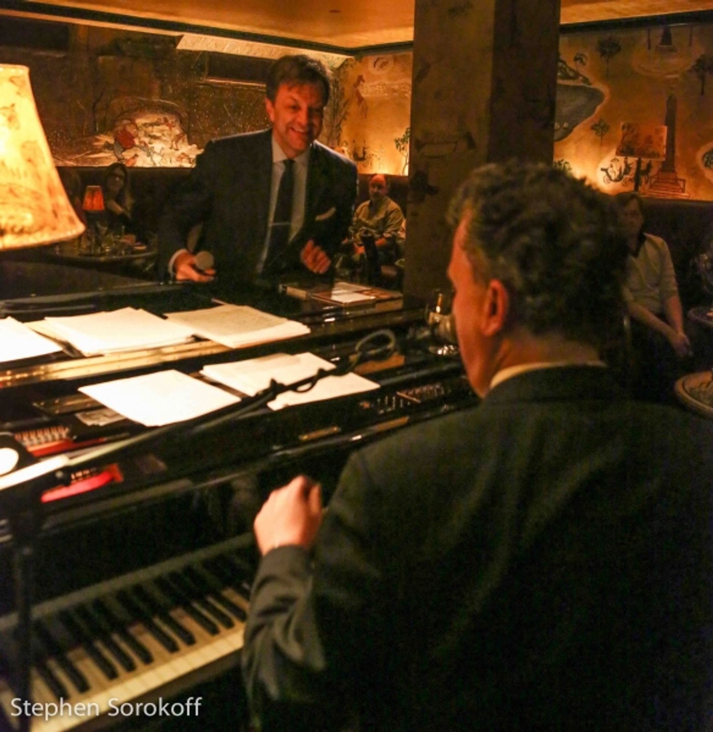 Photo Coverage: Jim Caruso and Billy Stritch Play Bemelman's Bar at Carlyle Hotel  Image