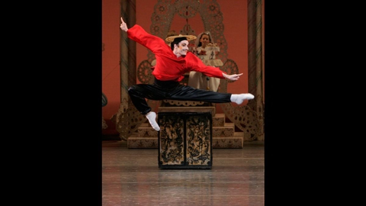 Antonio Carmena as Tea at 