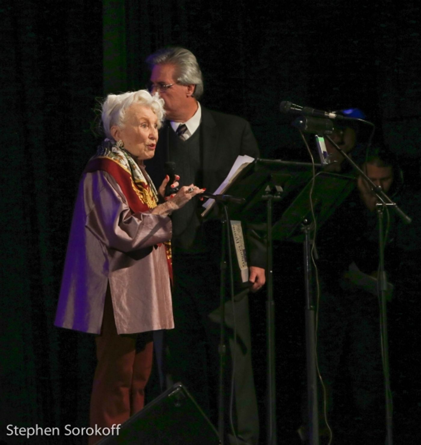 Photo Coverage: Folksbeine National Yiddish Theatre Honors Theodore Bikel  Image
