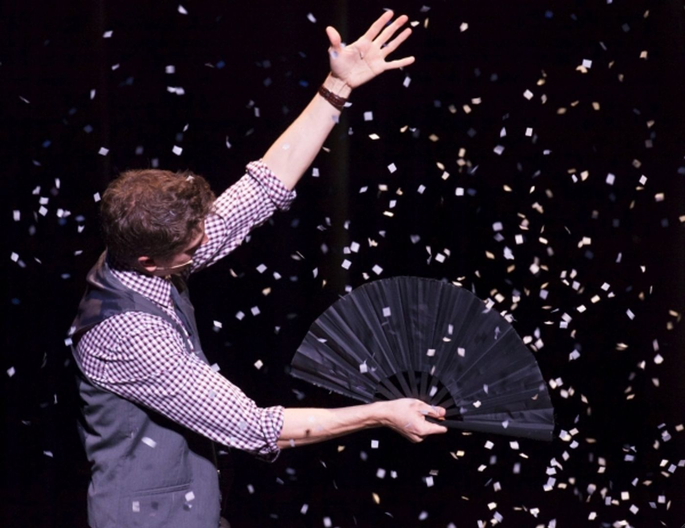 Photo Flash: Jay Johnson Hosts IT'S MAGIC! in Thousand Oaks  Image