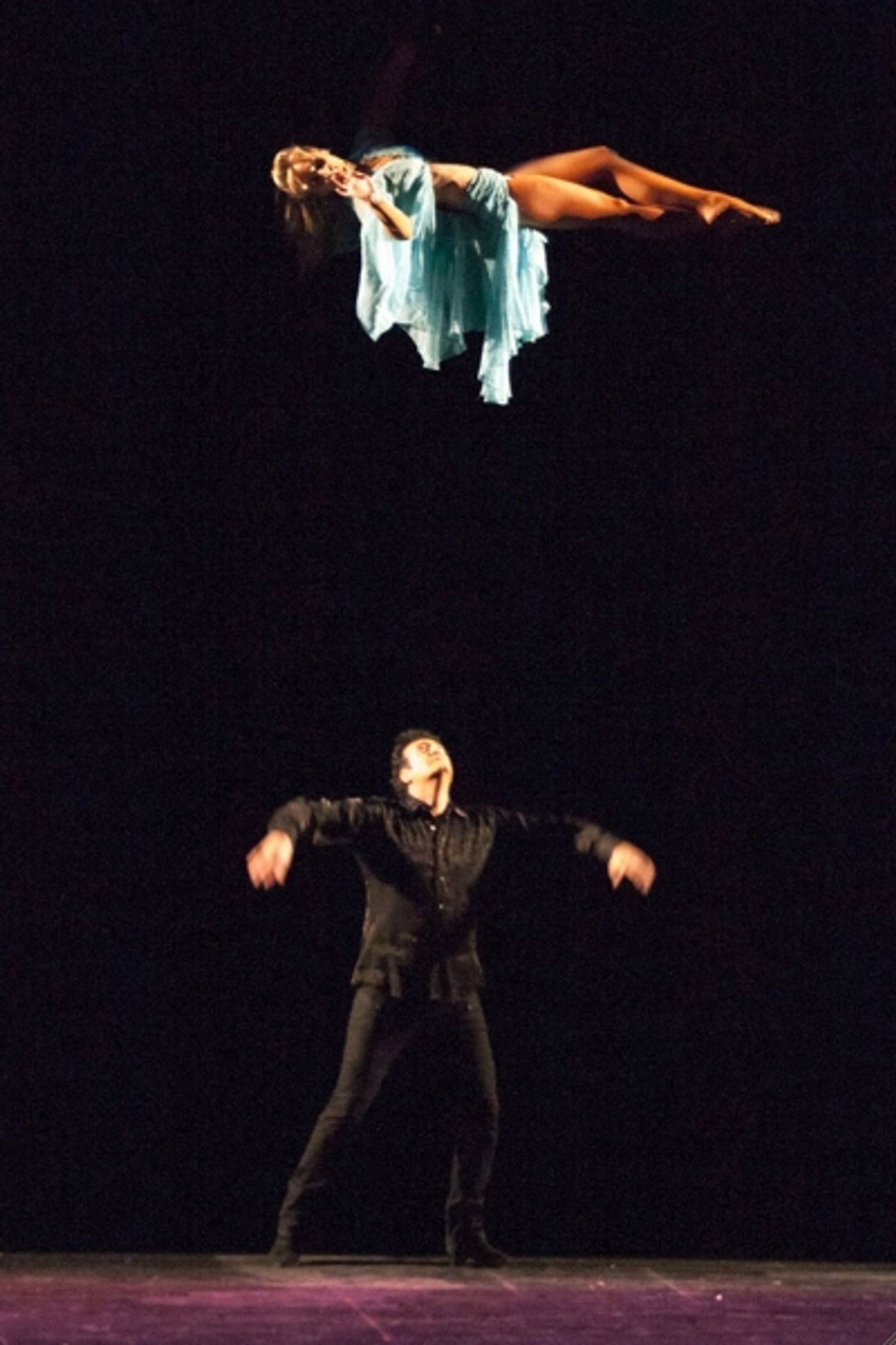 Photo Flash: Jay Johnson Hosts IT'S MAGIC! in Thousand Oaks  Image