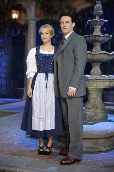 Stephen Moyer, Carrie Underwood Photo