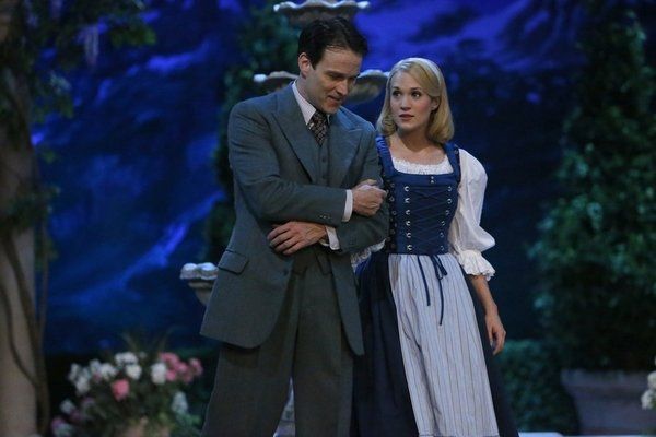 Stephen Moyer, Carrie Underwood Photo