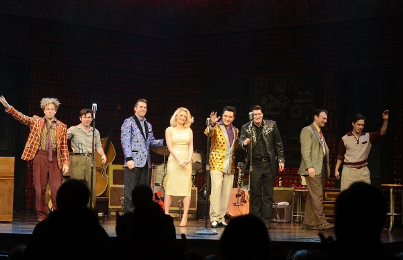 Photo Flash: Holly Madison Visits MILLION DOLLAR QUARTET in Las Vegas  Image