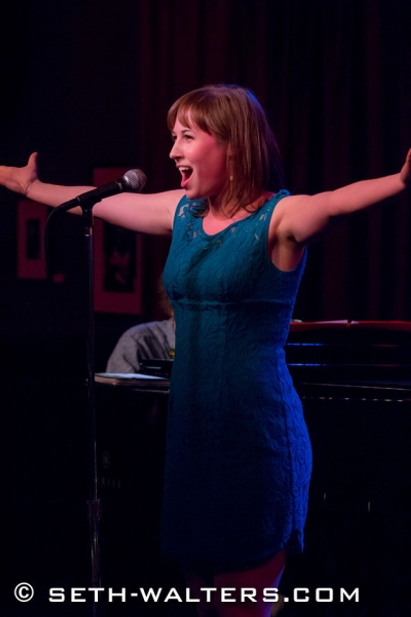 Photo Flash: Lisa Lambert, Julia Johanos and More in Jim Caruso's Cast Party's 'Mentor Mondays' at Birdland  Image