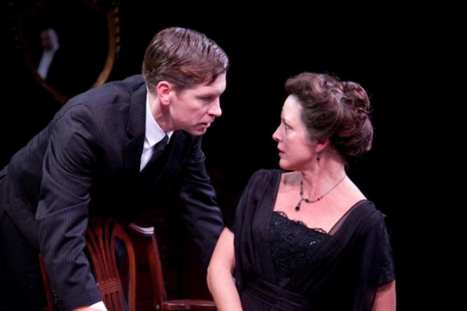 Photo Flash: First Look at Remy Bumppo's AN INSPECTOR CALLS — photo 1 of 8