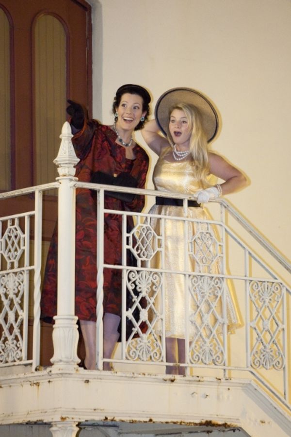 Laura Hodos and Jennafer Newberry Photo