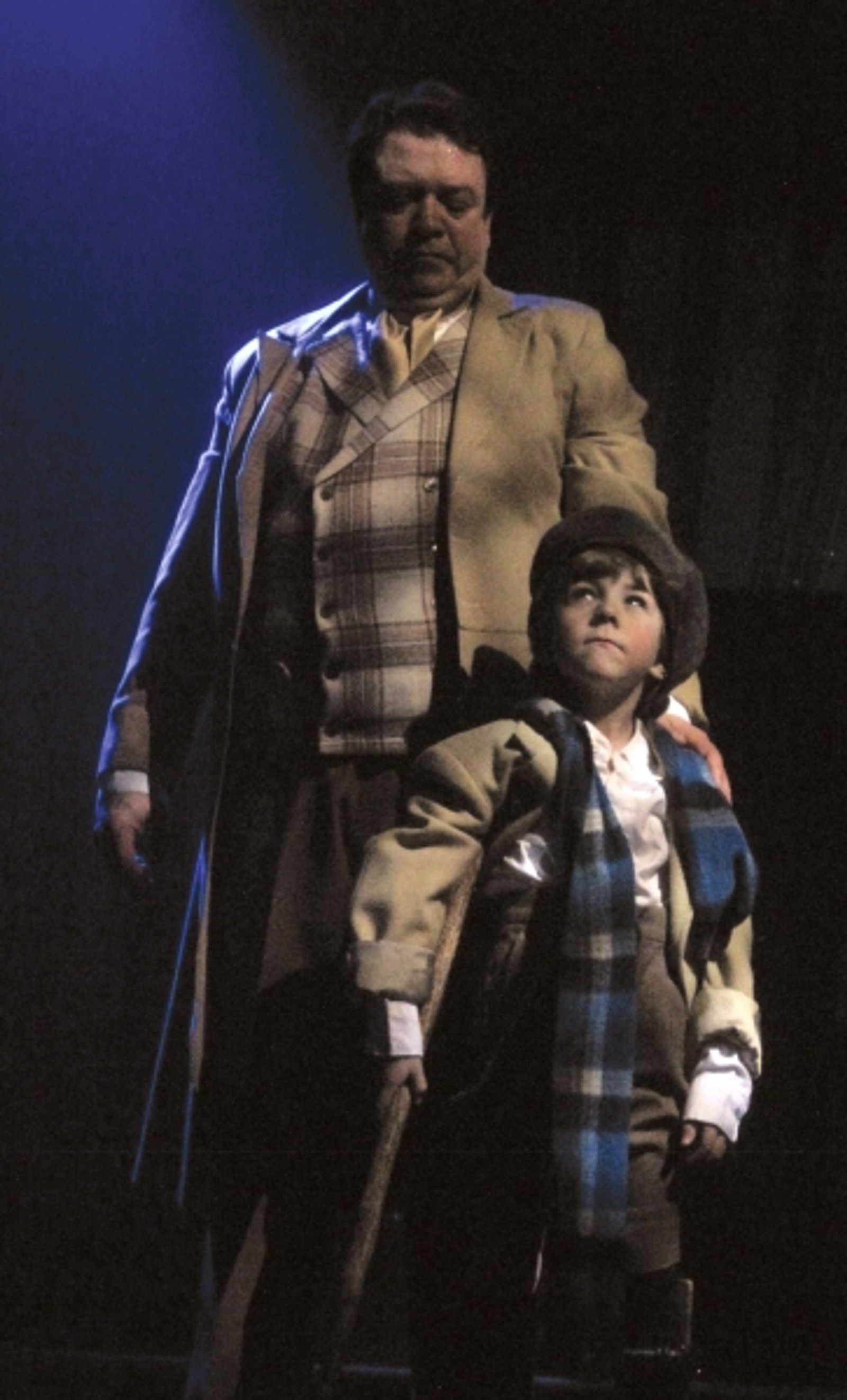 Photo Flash: First Look at Beef & Boards Dinner Theatre's A CHRISTMAS CAROL — photo 1 of 6