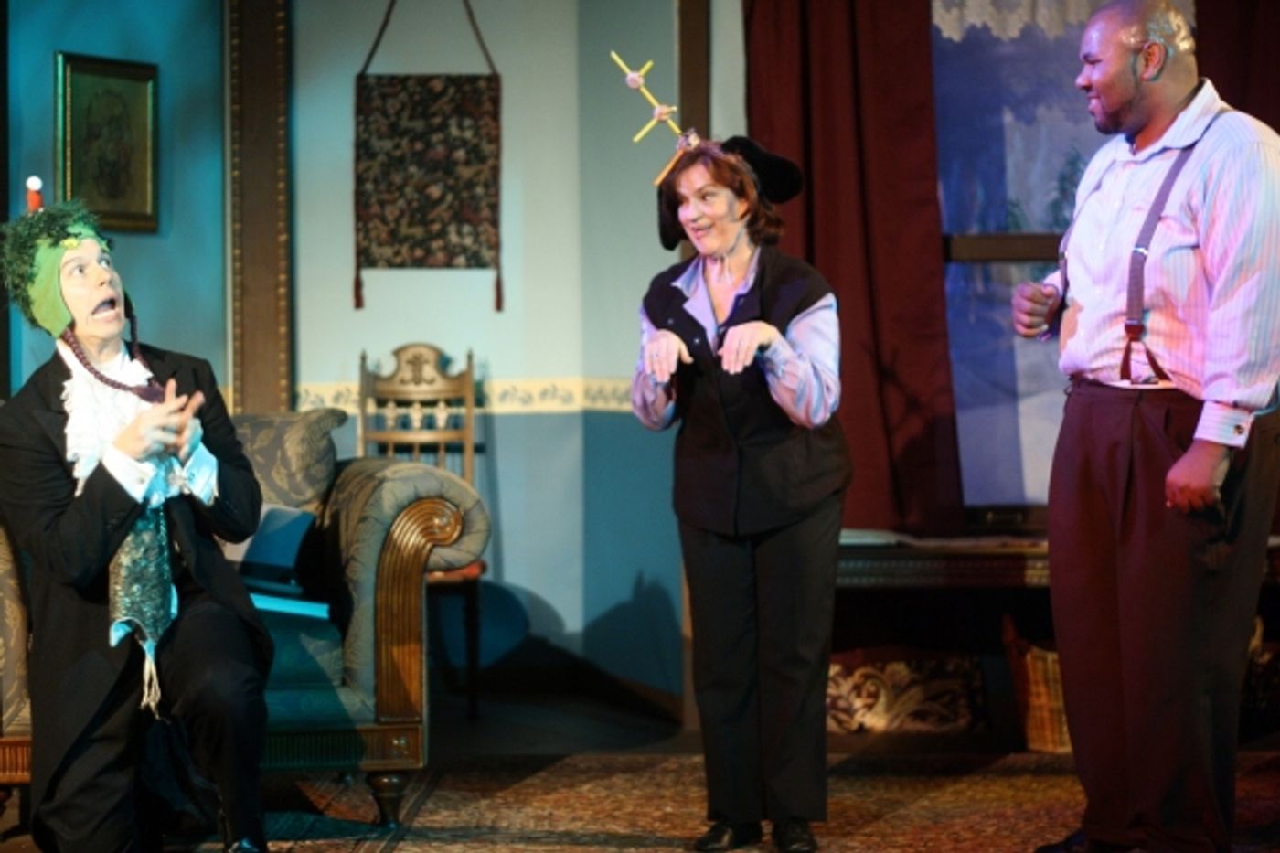 Photo Flash: First Look at Holiday Shows in Rep at Two Muses Theatre  Image