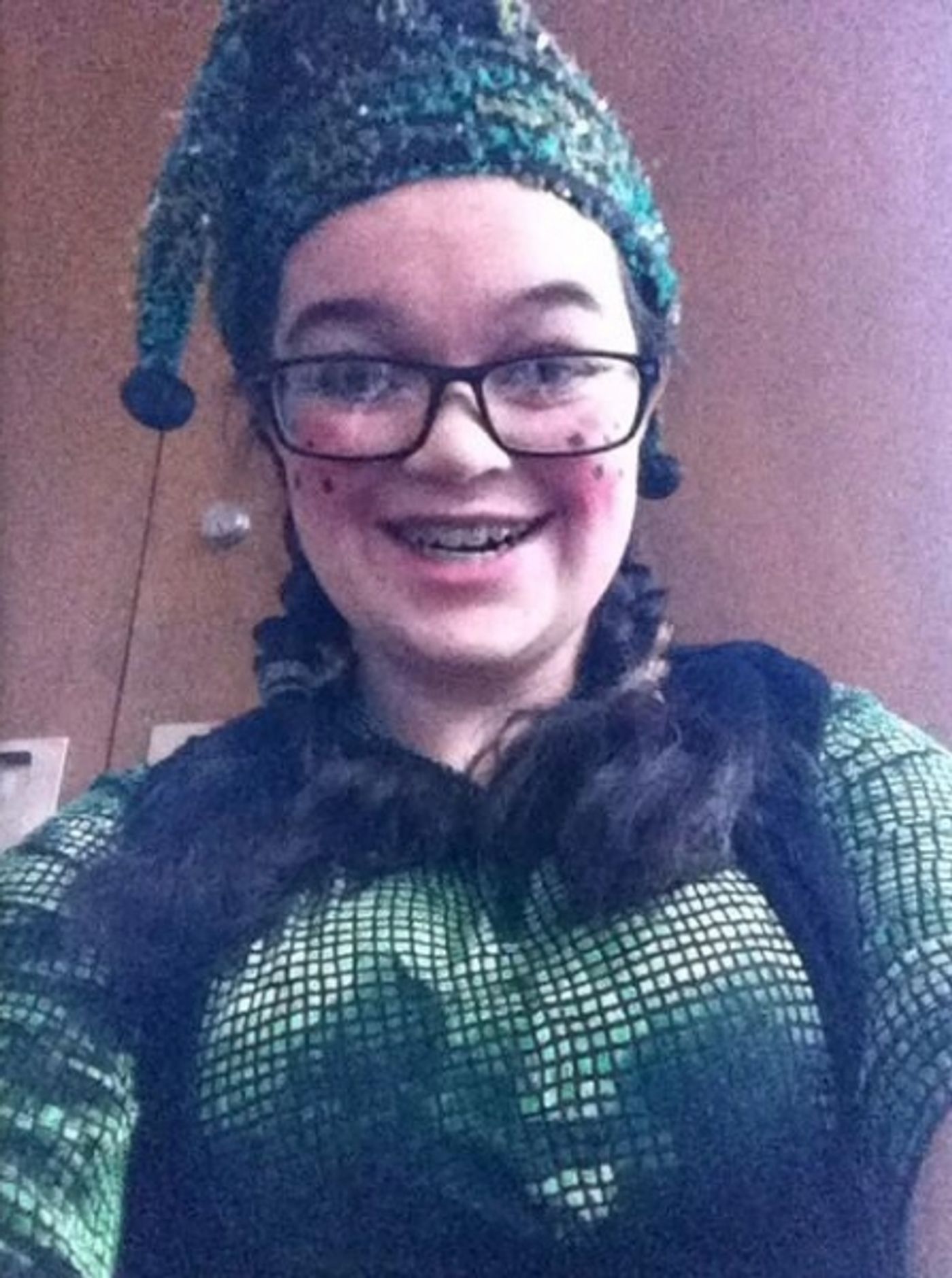 Photo Flash: Saturday Intermission Pics, Dec 7 - EVITA Tour Stacks a Game-Day Pyramid, KINKY BOOTS Celebrates GRAMMY Nom and More!  Image