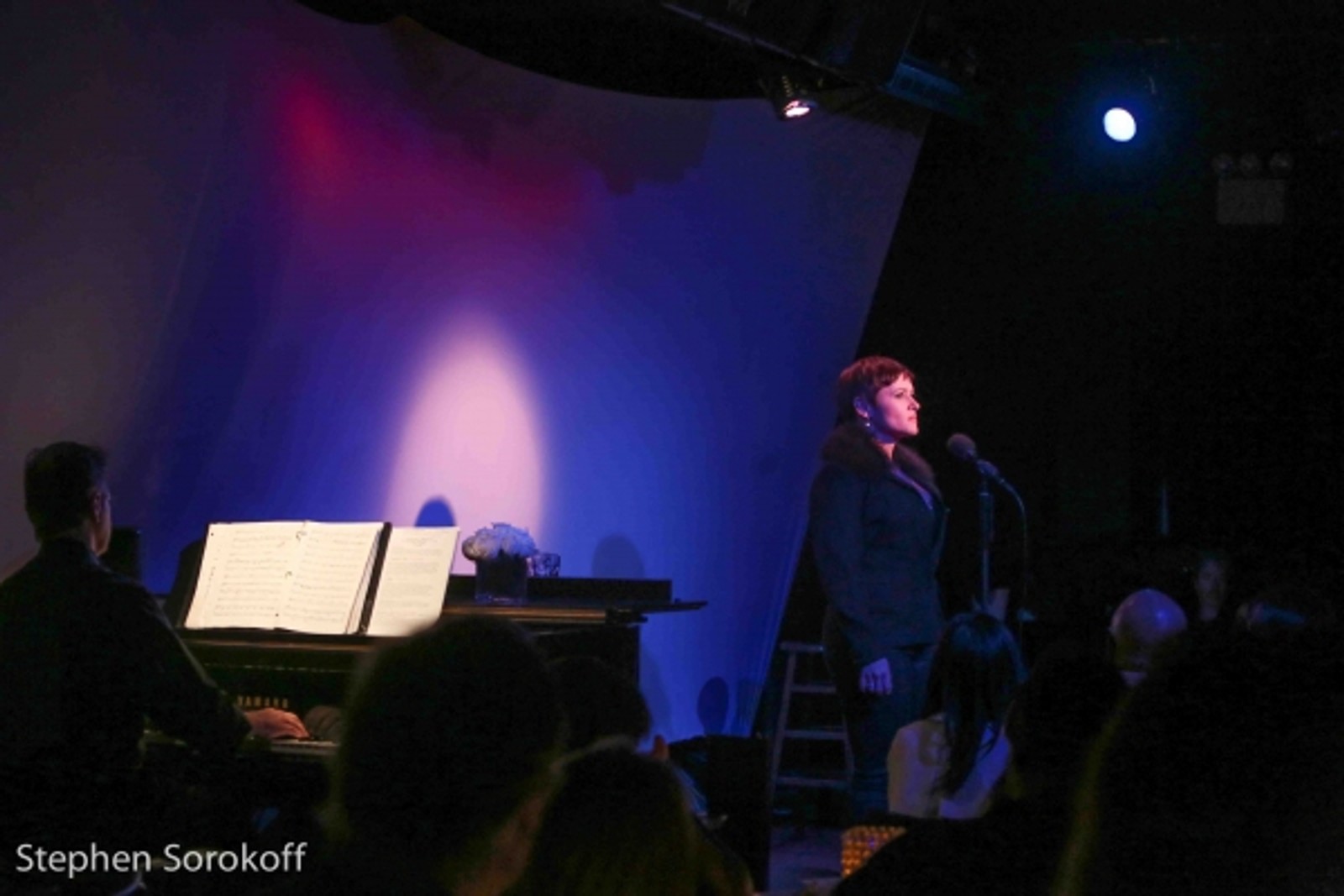 Photo Coverage: Cynthia Farrell Brings FOR REAL 2.0 to Metropolitan Room — photo 7 of 12