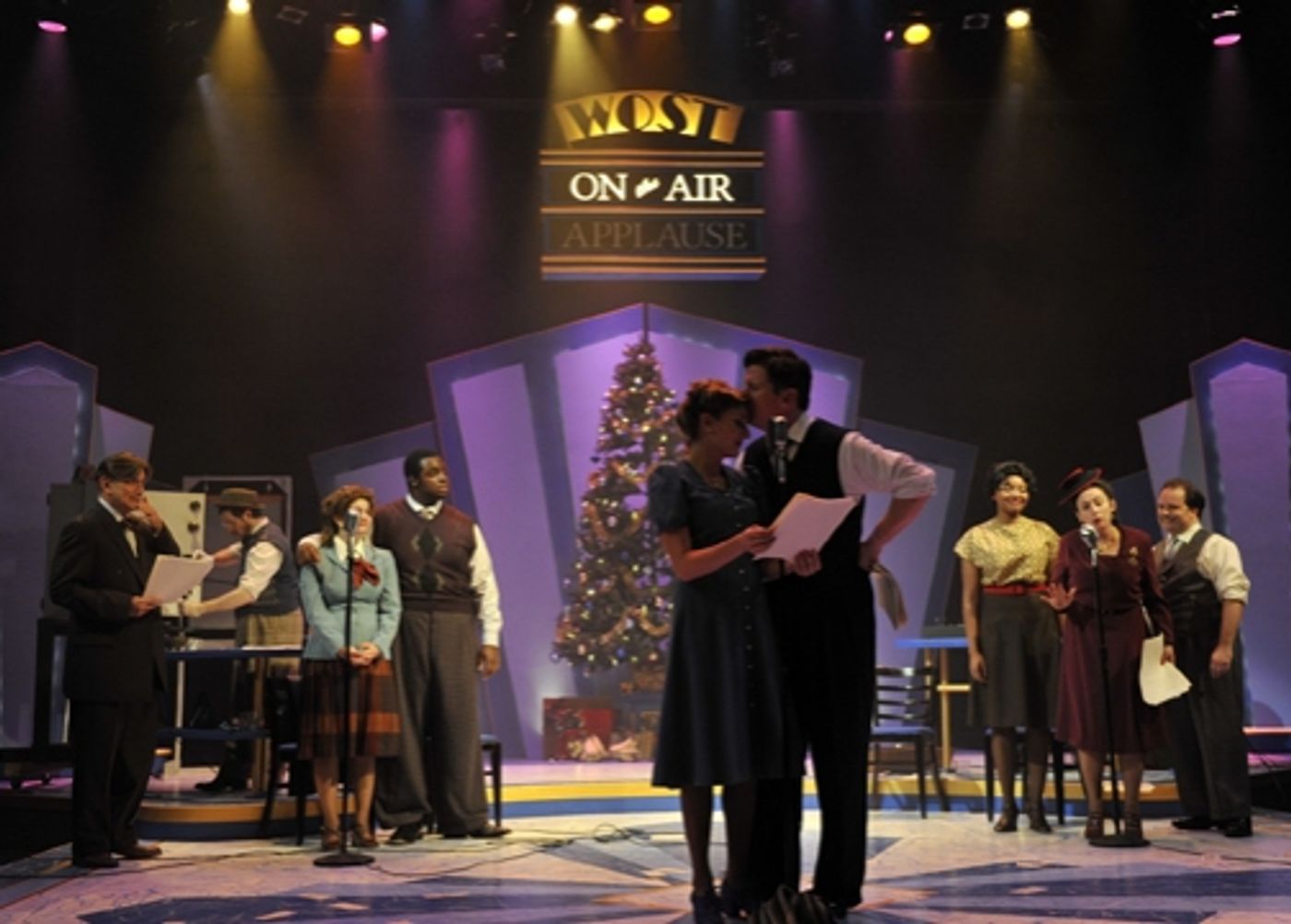 Photo Flash: First Look at Orlando Shakespeare's IT'S A WONDERFUL LIFE: A LIVE RADIO PLAY  Image