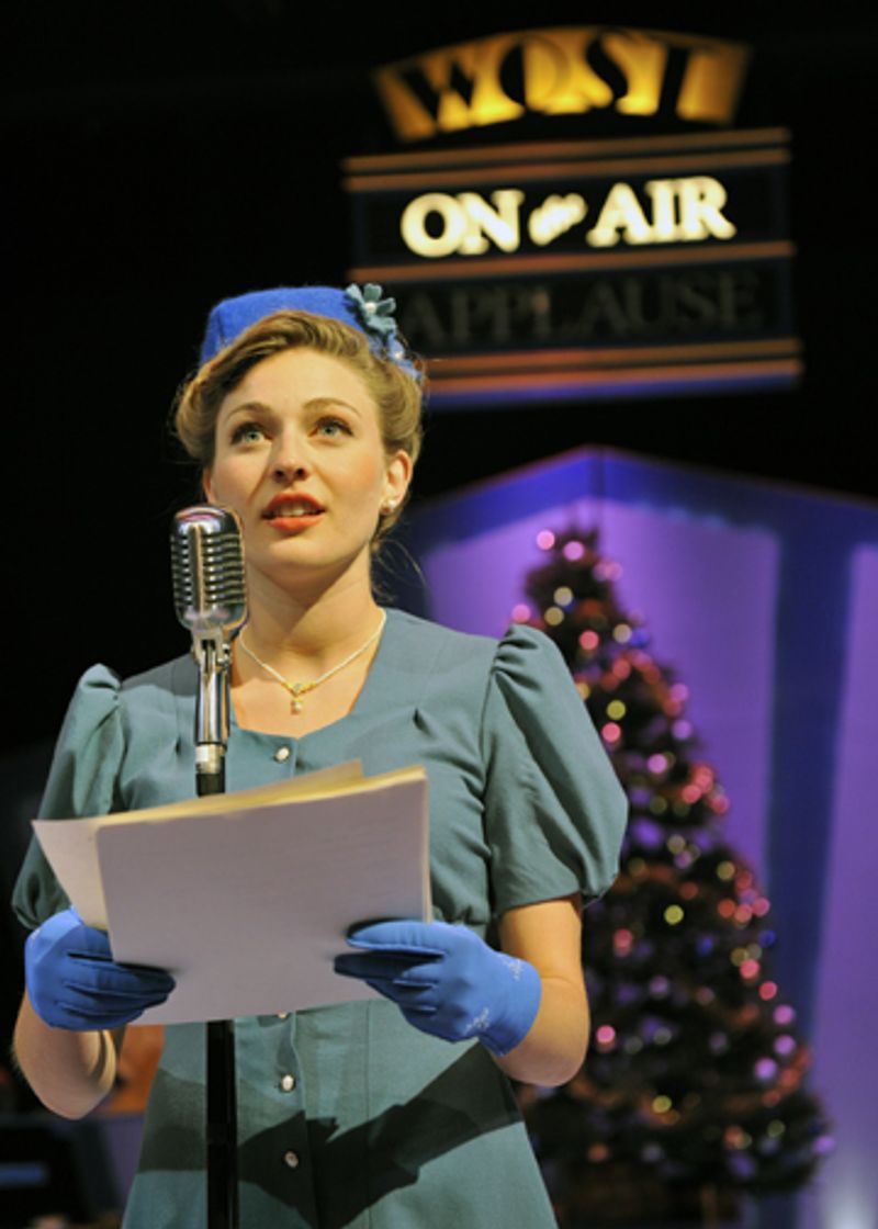 Photo Flash: First Look at Orlando Shakespeare's IT'S A WONDERFUL LIFE: A LIVE RADIO PLAY — photo 1 of 5
