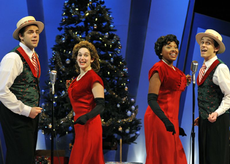 Photo Flash: First Look at Orlando Shakespeare's IT'S A WONDERFUL LIFE: A LIVE RADIO PLAY — photo 4 of 5