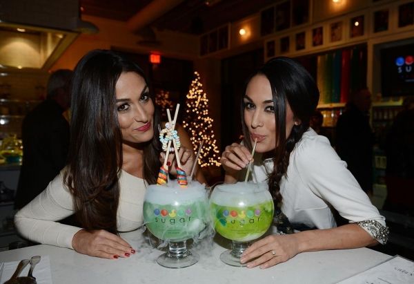 Photo Flash: Mario Lopez & Bella Twins Host Sugar Factory American Brasserie's Town Square Las Vegas Grand Opening — photo 6 of 7