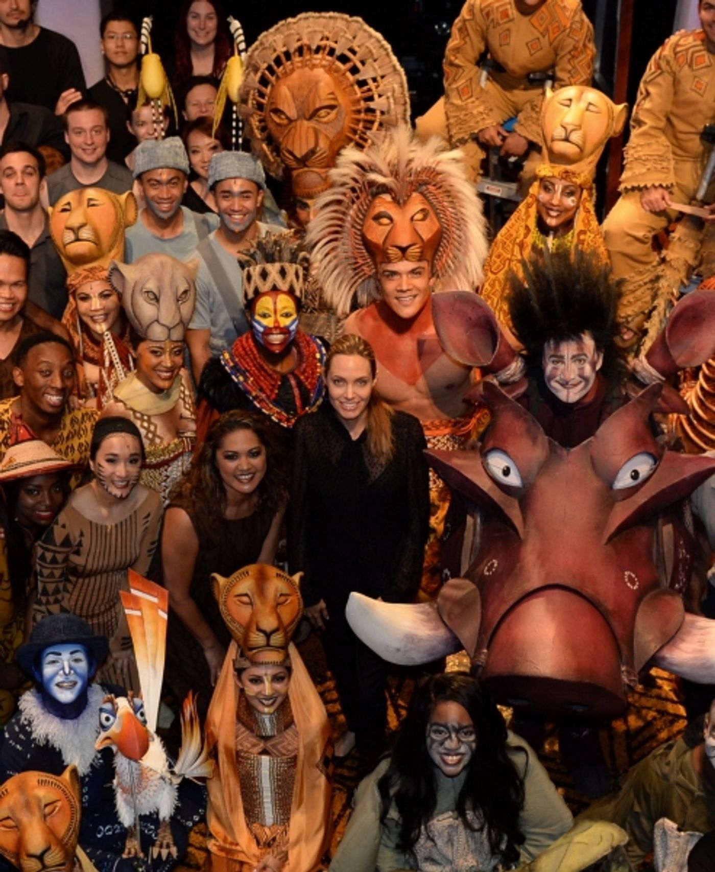 Photo Flash: Angelina Jolie Visits THE LION KING in Australia  Image