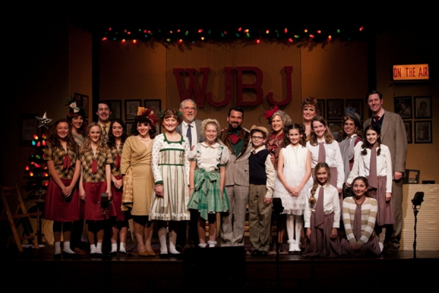 Photo Flash: First Look at Pantochino's THE GREAT CINNAMON BEAR CHRISTMAS RADIO SHOW, Now Playing  Image