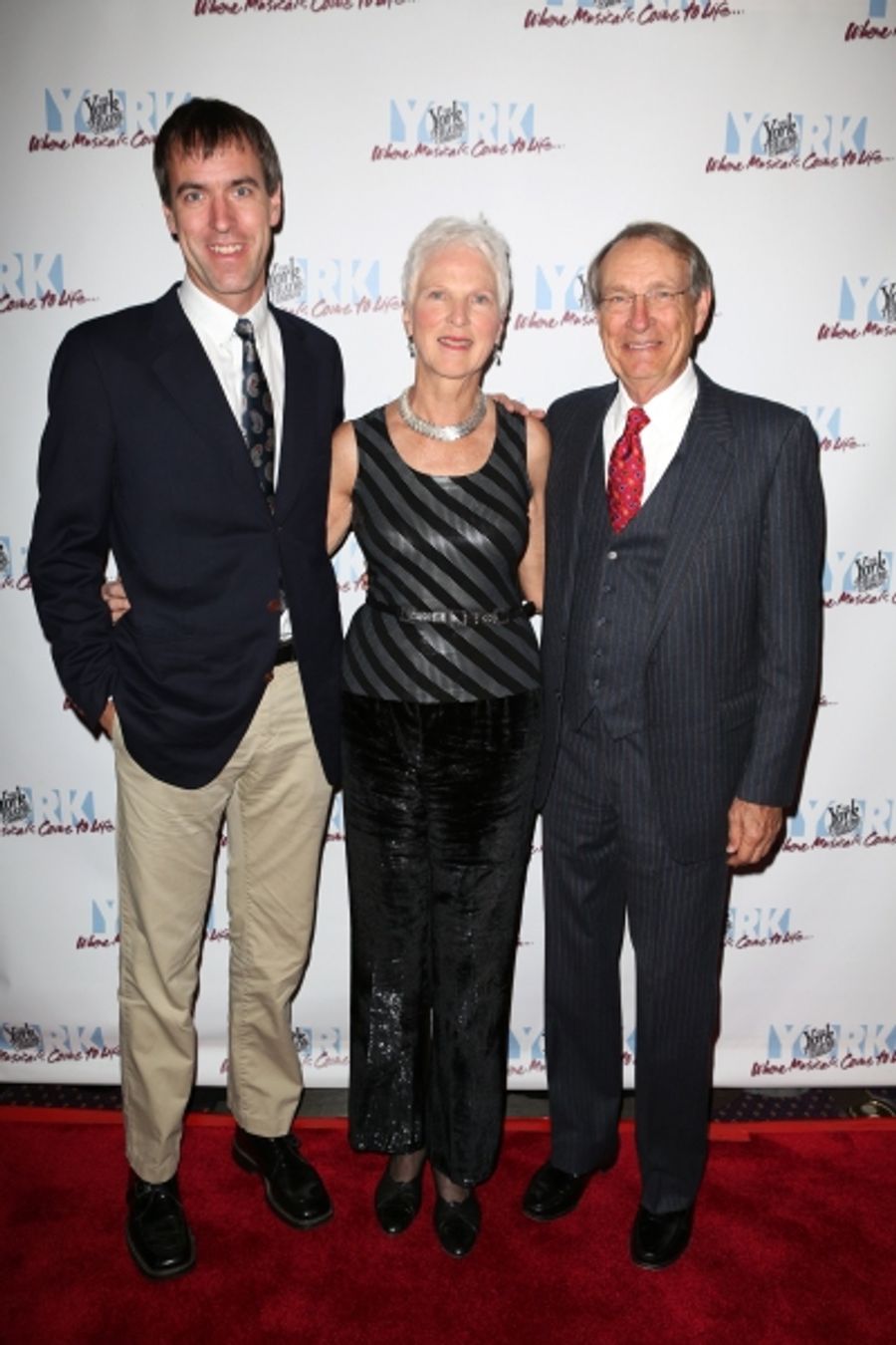 Photo Coverage: On the Red Carpet at the 2013 Oscar Hammerstein Awards Image