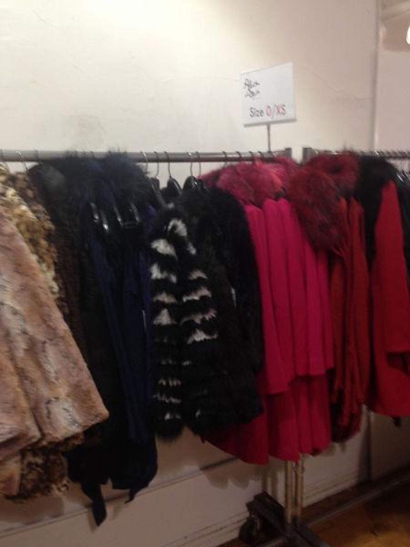 Photo Coverage: Alice + Olivia Sample Sale Photo Coverage: Alice + Olivia Sample Sale Image