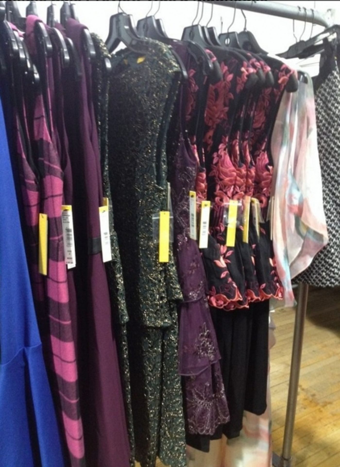 Photo Coverage: Alice + Olivia Sample Sale Photo Coverage: Alice + Olivia Sample Sale Image