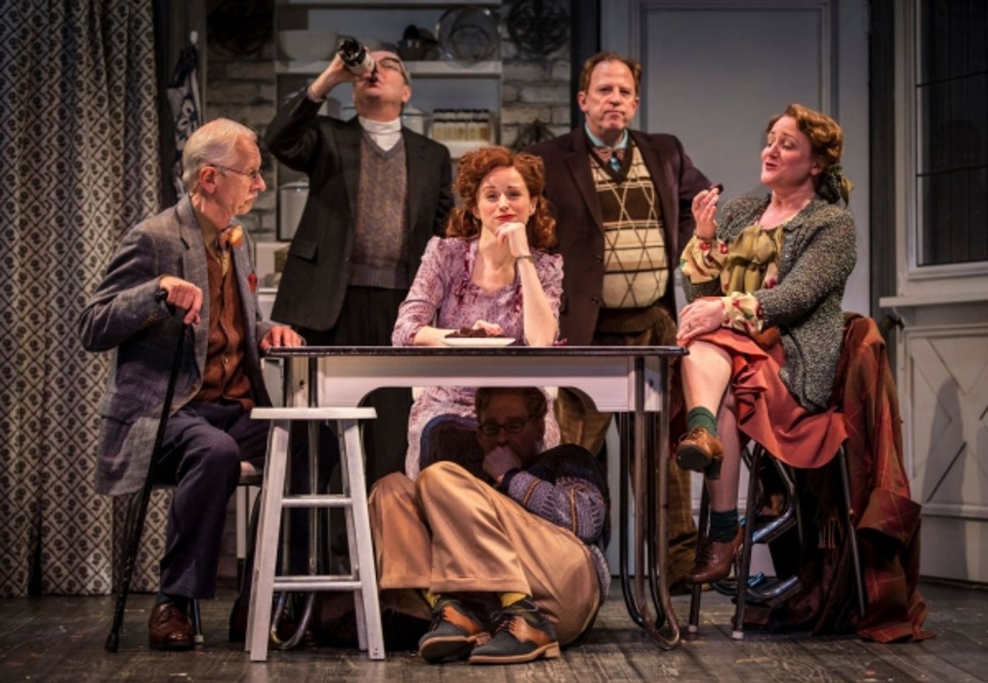 Photo Flash: First Look at THE MERRY WIVES OF WINDSOR at Chicago Shakespeare Theater Photo Flash: First Look at THE MERRY WIVES OF WINDSOR at Chicago Shakespeare Theater Image