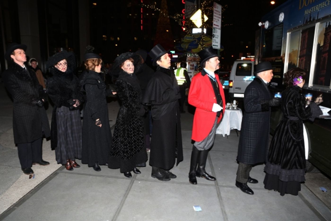 Photo Coverage: A GENTLEMAN'S GUIDE TO LOVE AND MURDER Cast Has Afternoon Tea at Downton Abbey Food Truck!  Image