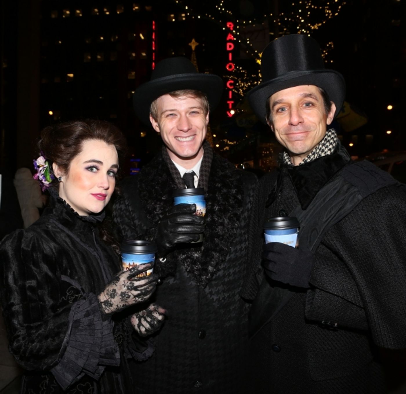 Photo Coverage: A GENTLEMAN'S GUIDE TO LOVE AND MURDER Cast Has Afternoon Tea at Downton Abbey Food Truck!  Image