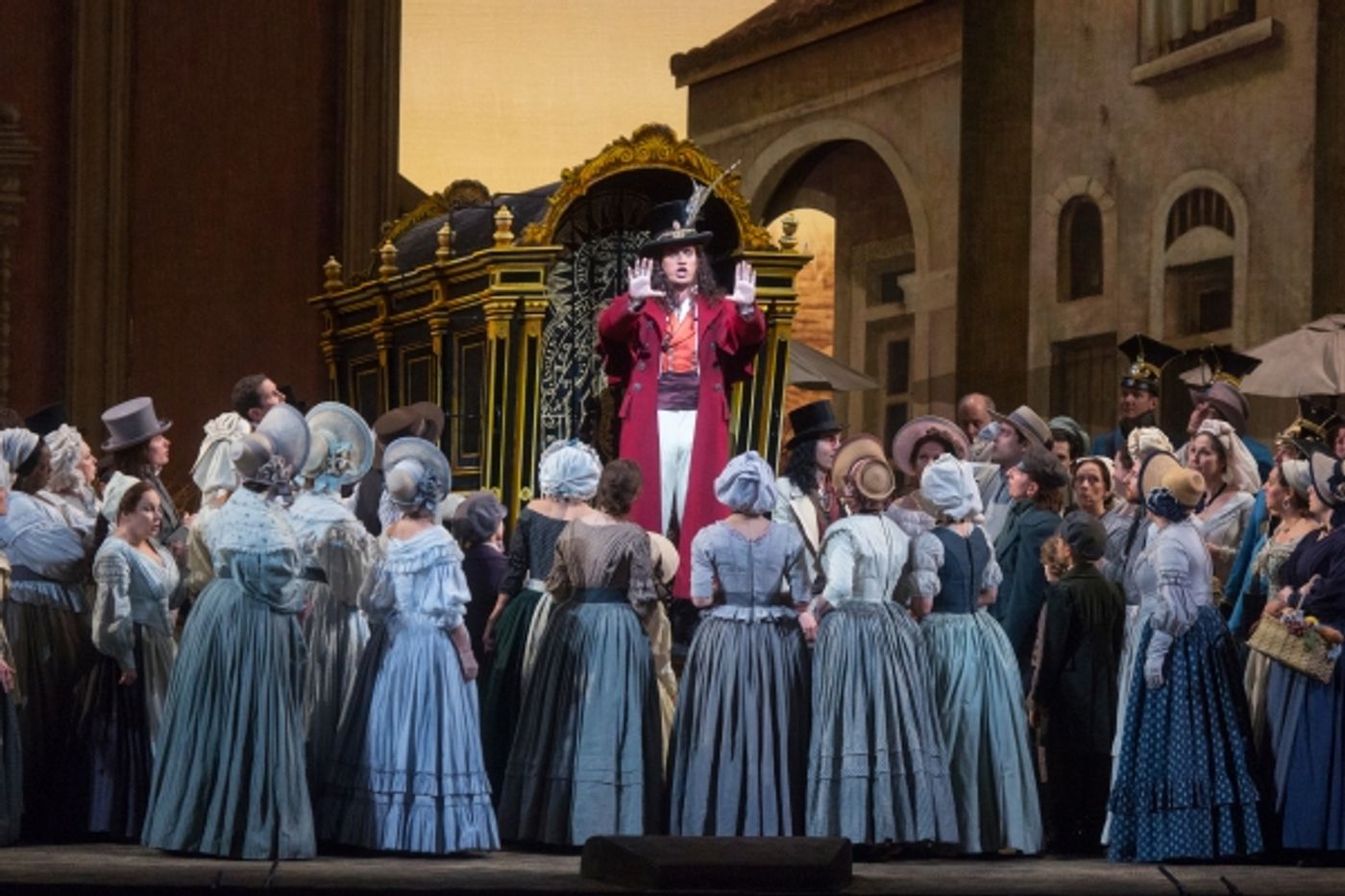 Photo Flash: First Look at Anna Netrebko in Donizetti's L'ELISIR D'AMORE  Image