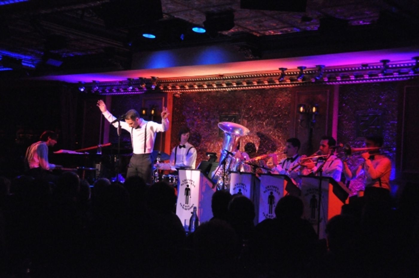 Photo Coverage: Euan Morton Makes 54 Below Debut!  Image