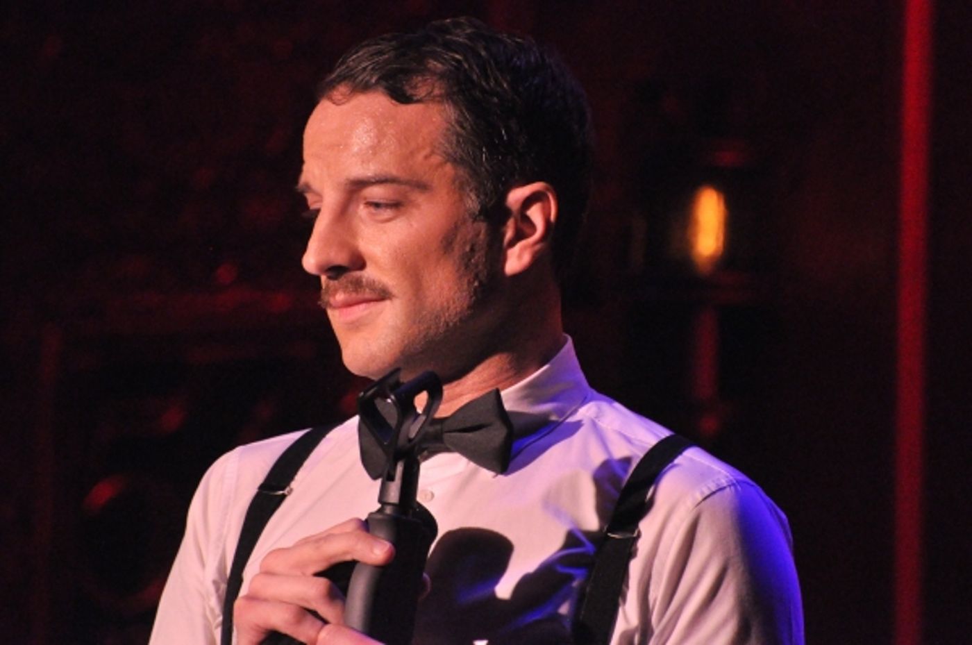 Photo Coverage: Euan Morton Makes 54 Below Debut!  Image