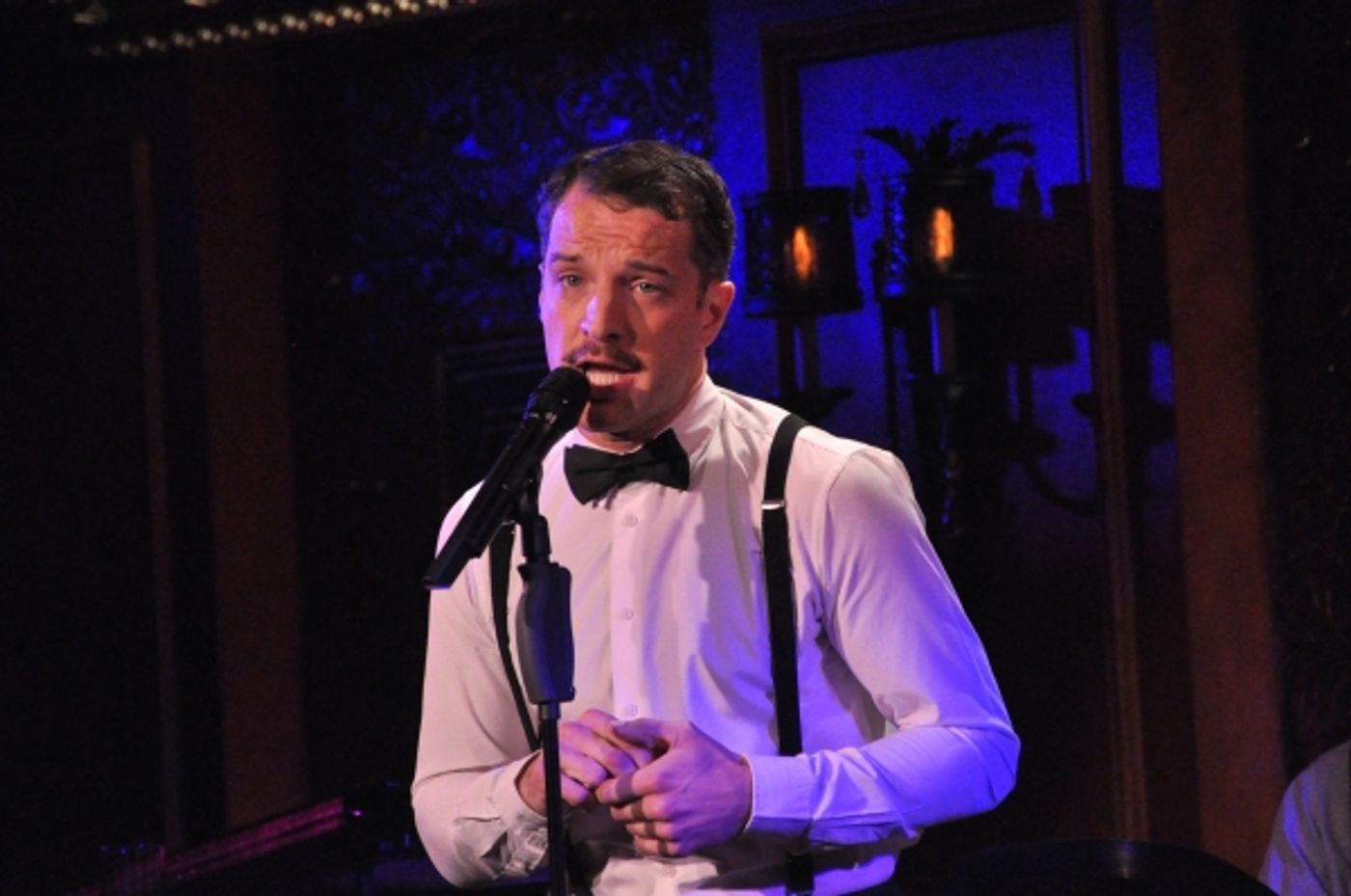 Photo Coverage: Euan Morton Makes 54 Below Debut!  Image