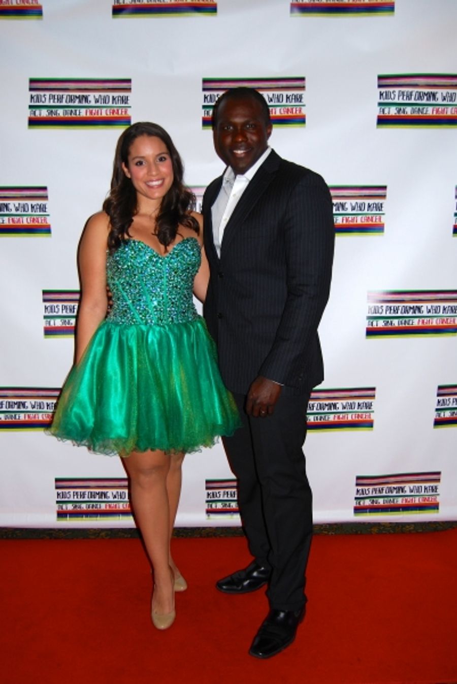 Photo Flash: Gina Naomi Baez, Joshua Henry and More Join Kids Performing Who Kare Christmas Concert Image