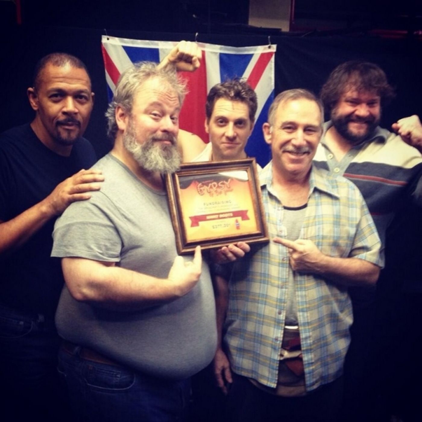 Photo Flash: Saturday Intermission Pics, Dec 14 - Men Alive Makes 'A Dwarf-us Line', BOOK OF MORMON's 'A Wreath of Franklin' and More!  Image