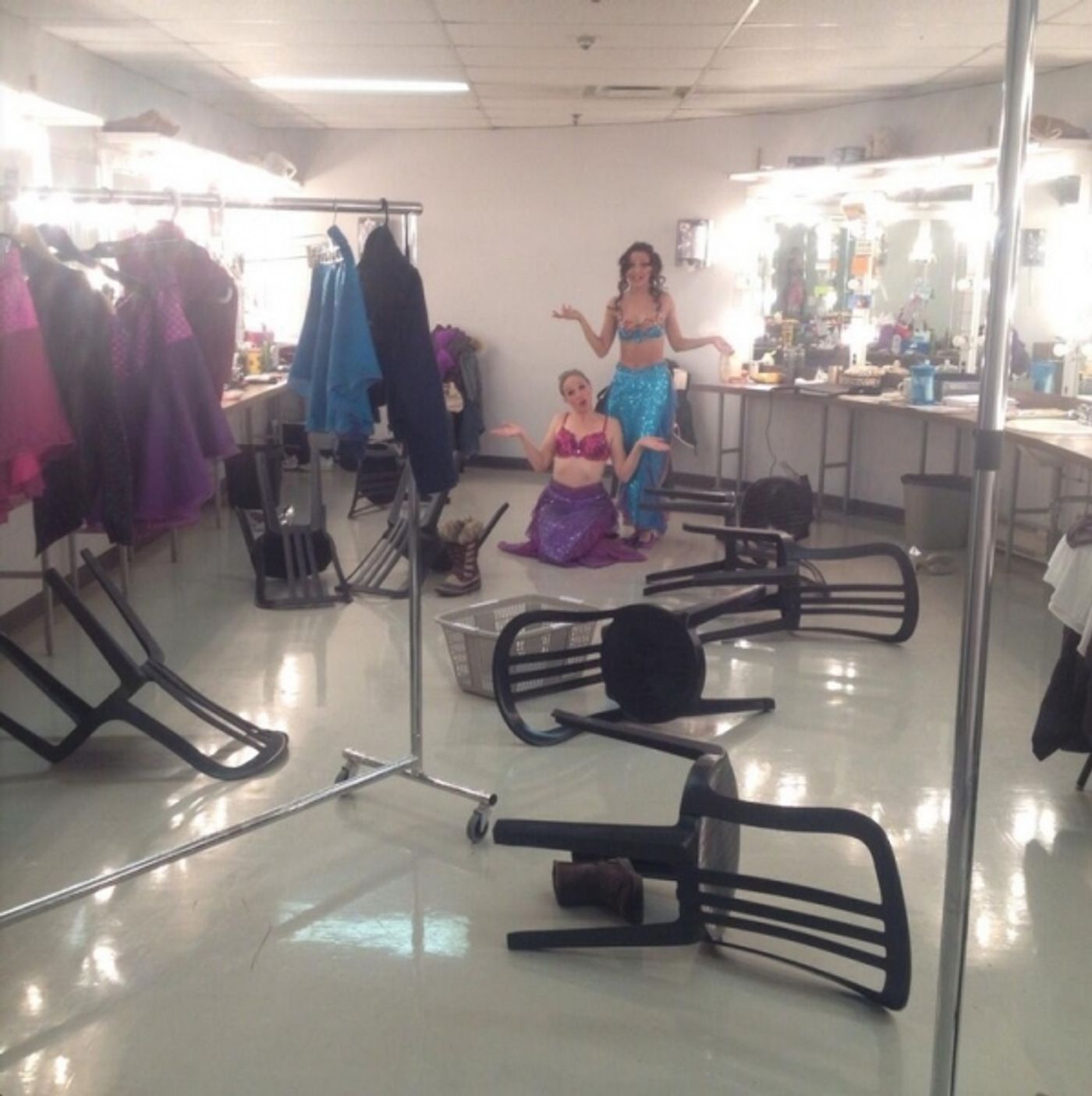 Photo Flash: Saturday Intermission Pics, Dec 14 - Men Alive Makes 'A Dwarf-us Line', BOOK OF MORMON's 'A Wreath of Franklin' and More!  Image