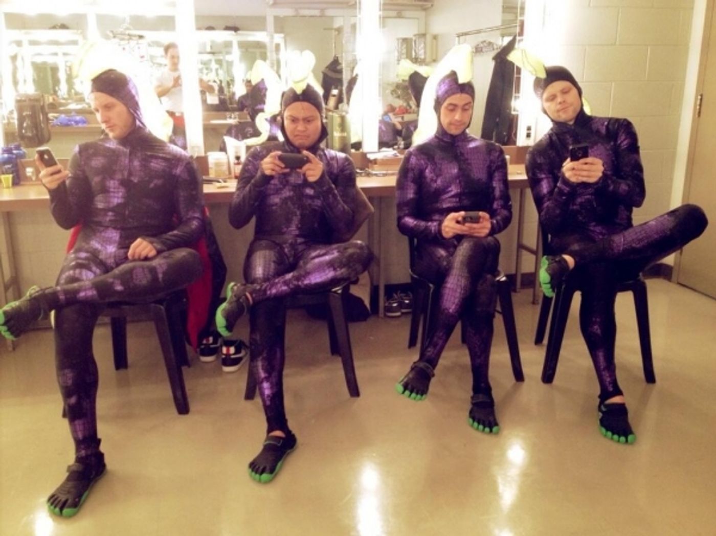 Photo Flash: Saturday Intermission Pics, Dec 14 - Men Alive Makes 'A Dwarf-us Line', BOOK OF MORMON's 'A Wreath of Franklin' and More!  Image