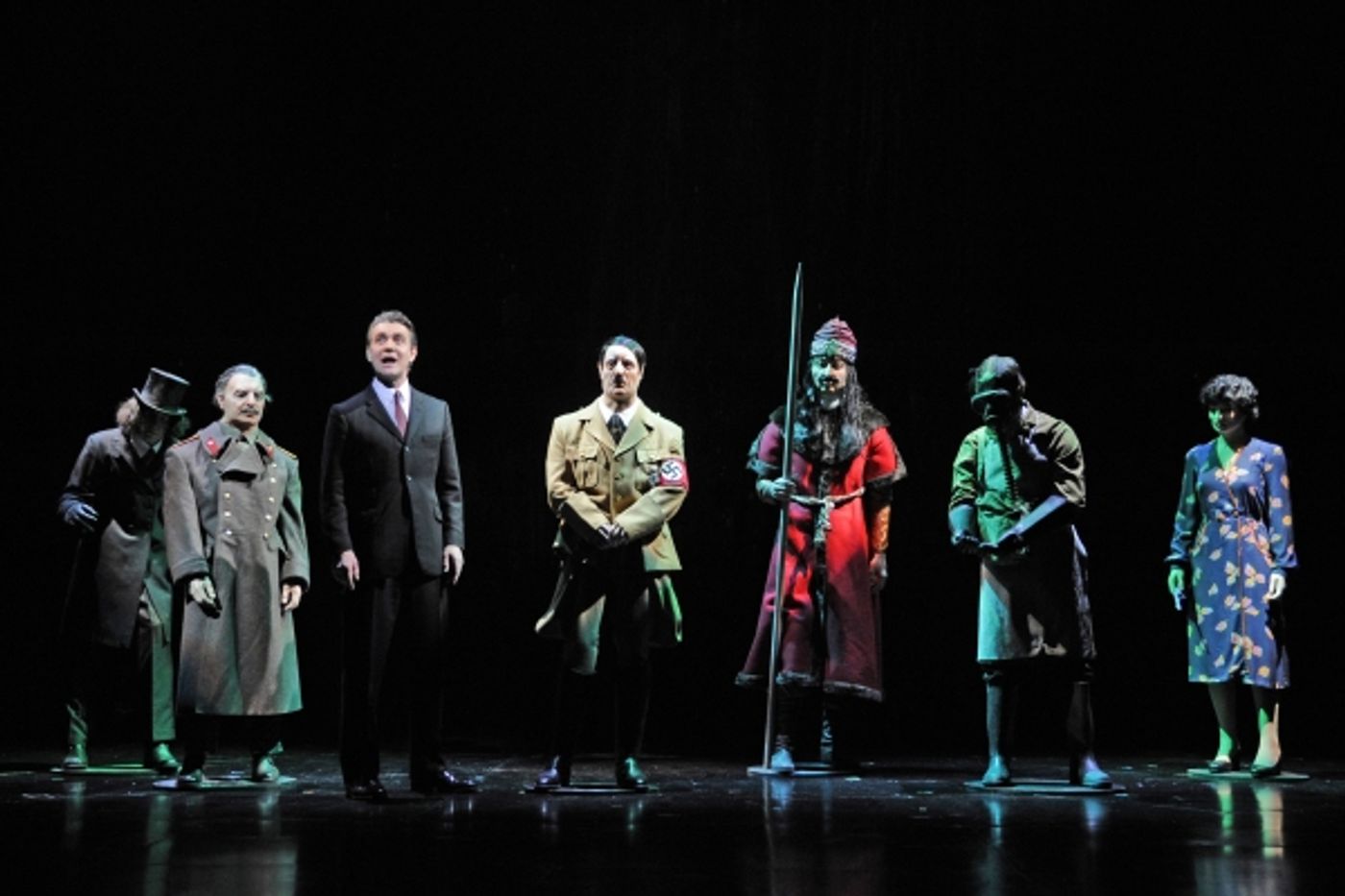 Photo Flash: Extended Look at Andrew Lloyd Webber's New Musical STEPHEN WARD, Opening 19 Dec. in London's West End  Image