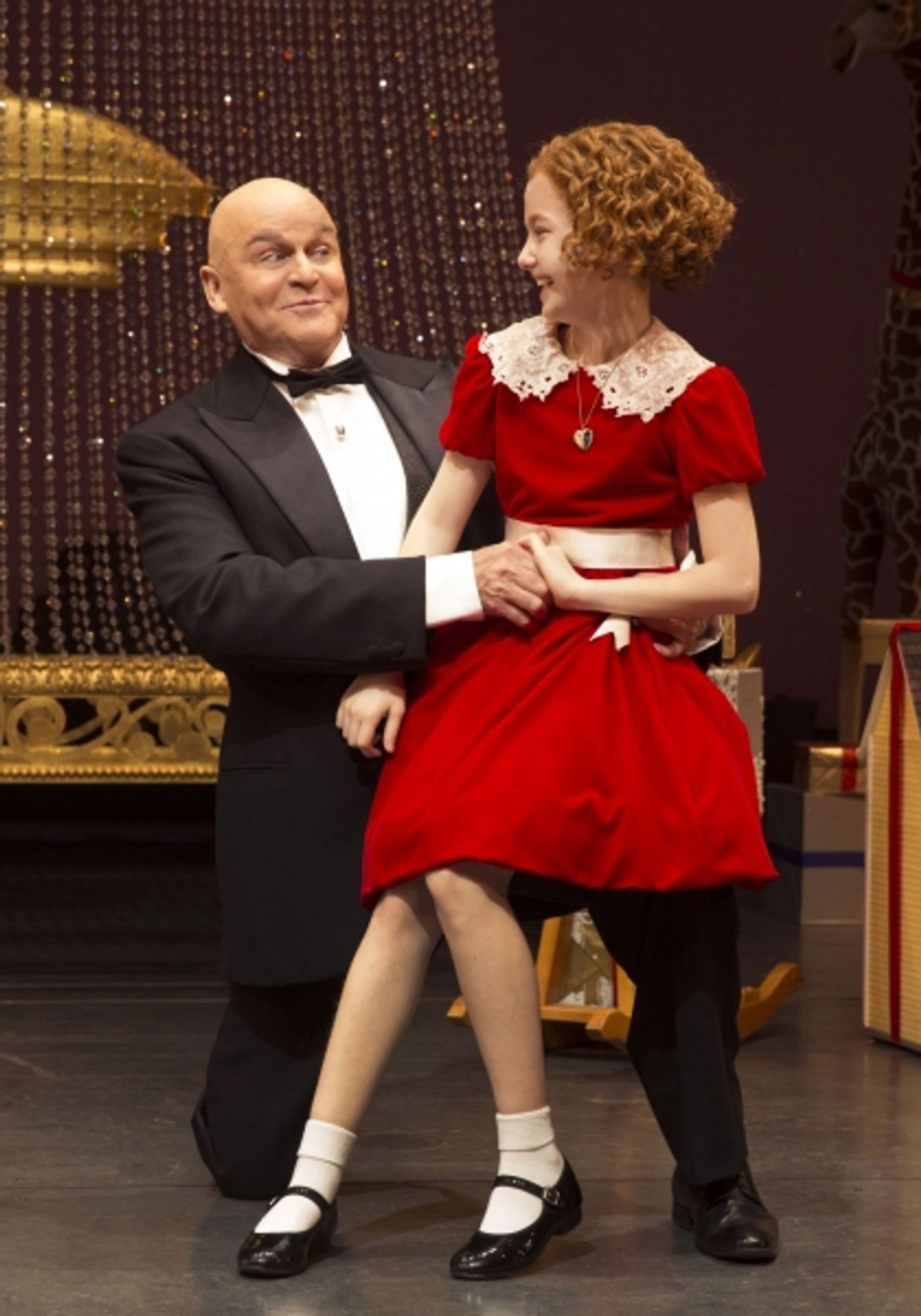 Photo Flash: First Look at Ron Raines as 'Daddy Warbucks' in ANNIE!  Image