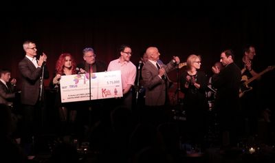 Jerry Mitchell, Cyndi Lauper, Harvey Fierstein, Tom Viola, Daryl Roth and Hal Luftig  Photo