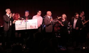 Jerry Mitchell, Cyndi Lauper, Harvey Fierstein, Tom Viola, Daryl Roth and Hal Luftig Photo