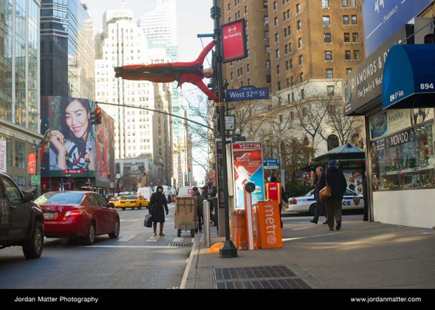 Photo Flash: Photographer Jordan Matter Partners with CIRKOPOLIS, NYU Skirball Center for New Photo Series Image