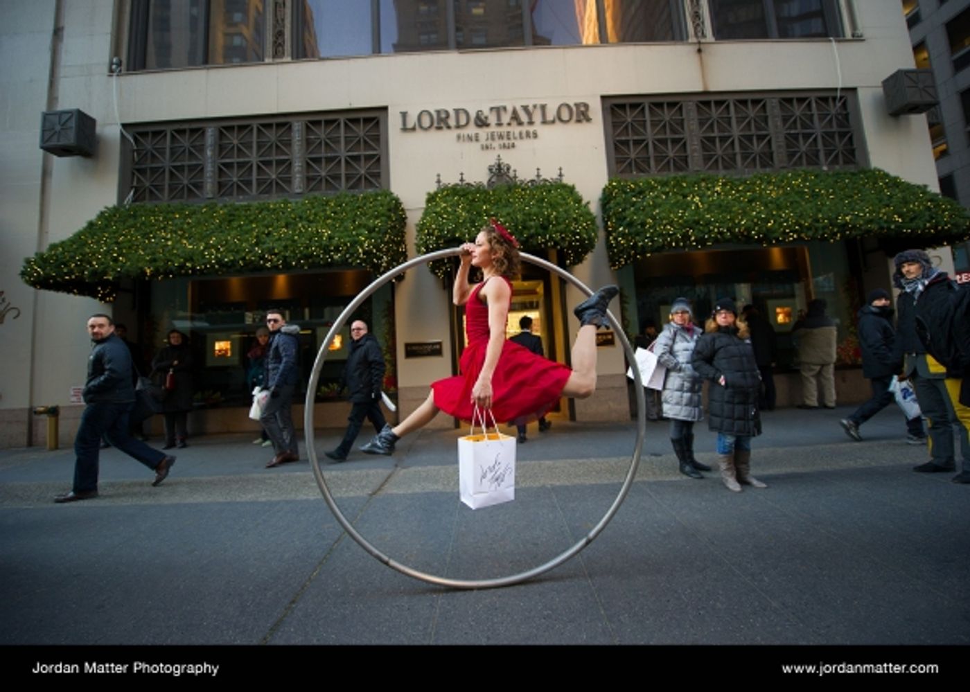 Photo Flash: Photographer Jordan Matter Partners with CIRKOPOLIS, NYU Skirball Center for New Photo Series Image