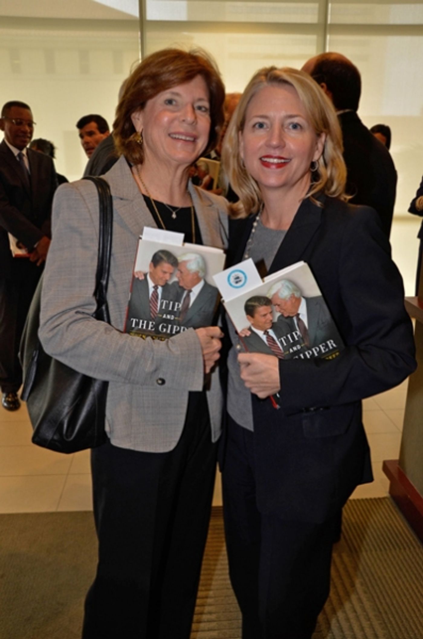 Photo Flash: MSNBC's Chris Matthews and More at City Theatre's 2014 Season Fundraiser  Image