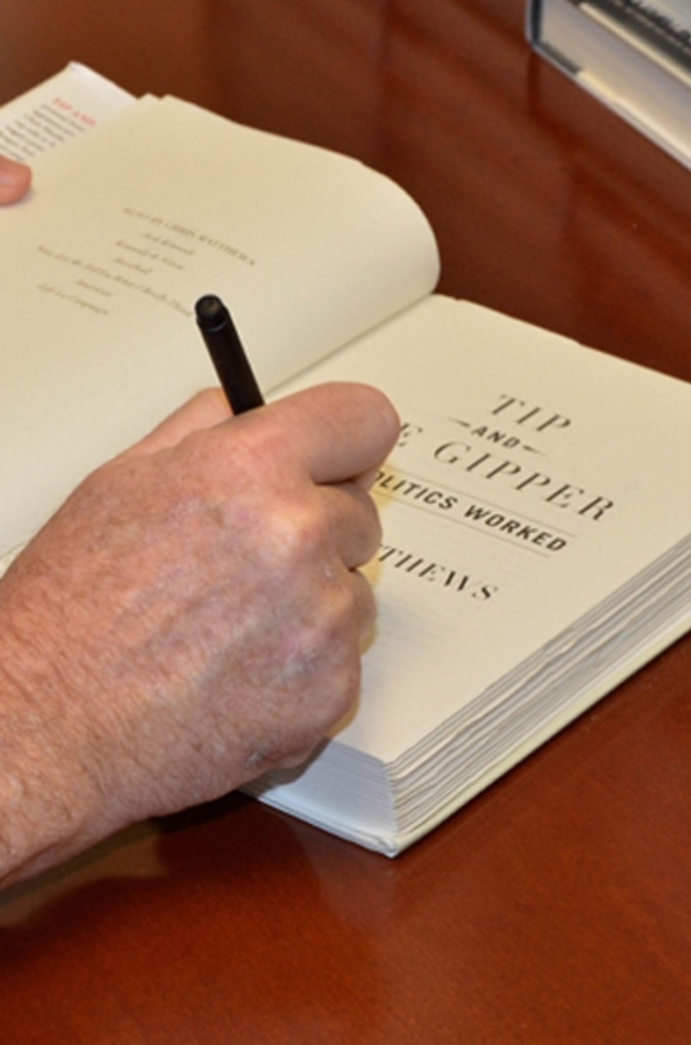 Photo Flash: MSNBC's Chris Matthews and More at City Theatre's 2014 Season Fundraiser  Image