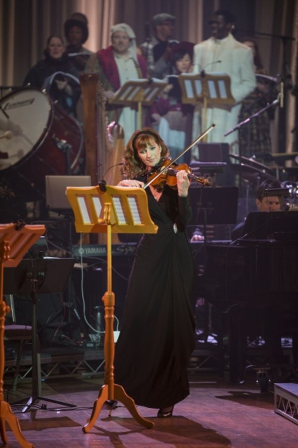 Concertmaster Holly Mulcahy Photo