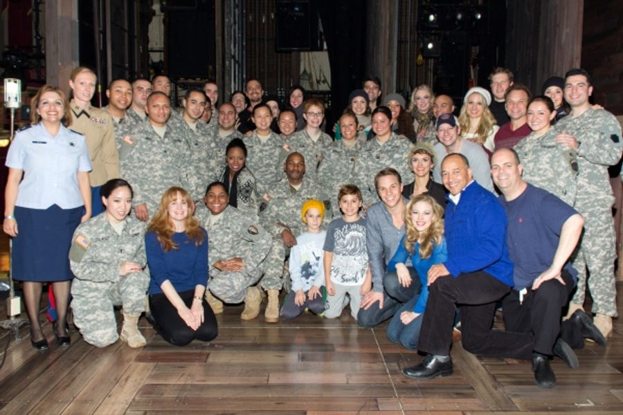 Exclusive Photo Coverage: 50 USO Members Attend BIG FISH! Image