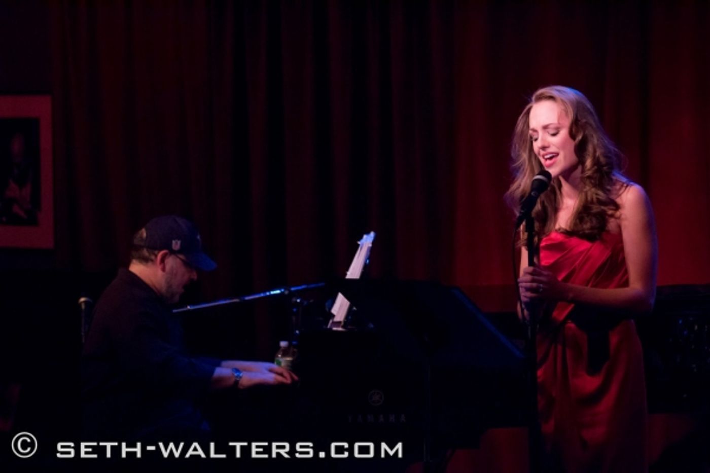 Photo Flash: Laura Osnes, Jeremy Jordan & More Join Frank Wildhorn for Holiday Concert at Birdland  Image
