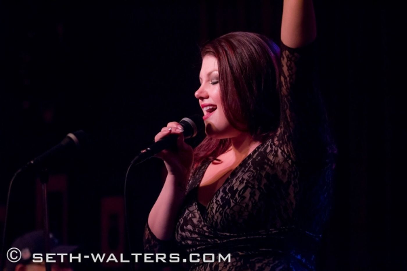 Photo Flash: Laura Osnes, Jeremy Jordan & More Join Frank Wildhorn for Holiday Concert at Birdland  Image