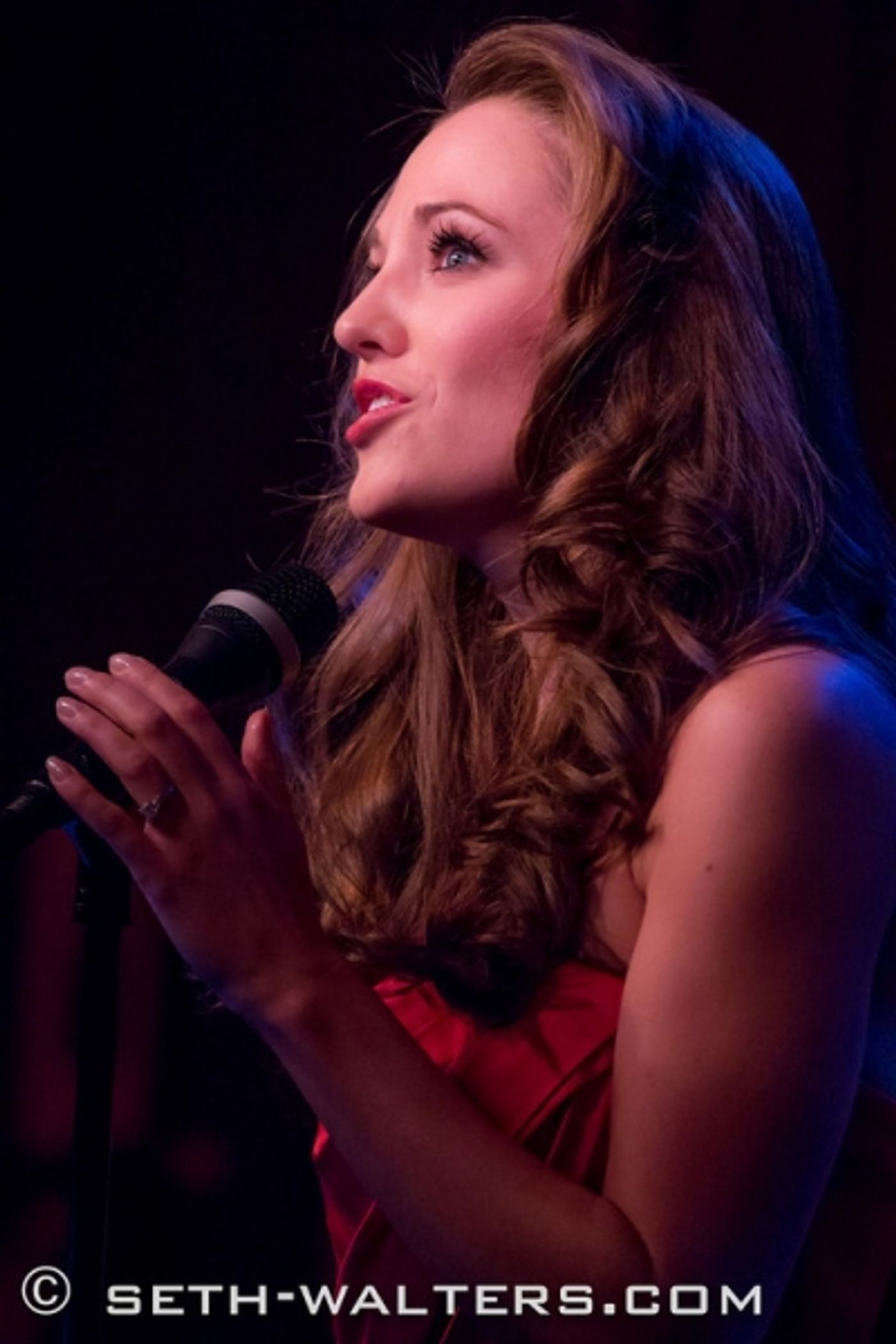 Photo Flash: Laura Osnes, Jeremy Jordan & More Join Frank Wildhorn for Holiday Concert at Birdland  Image
