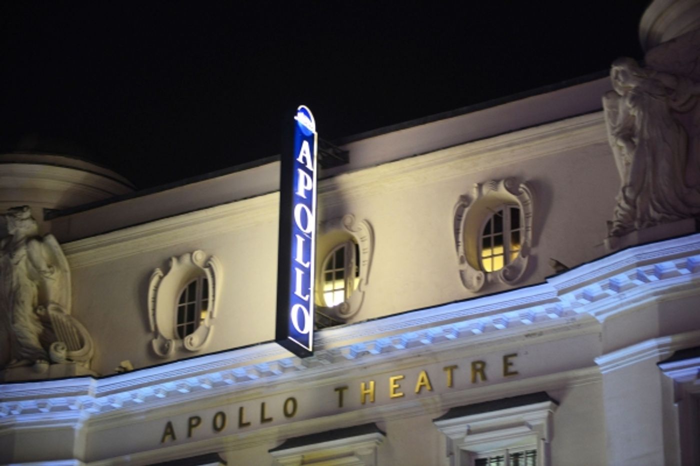 Photo Flash: Emergency Services Respond After Apollo Theatre Ceiling Collapse  Image